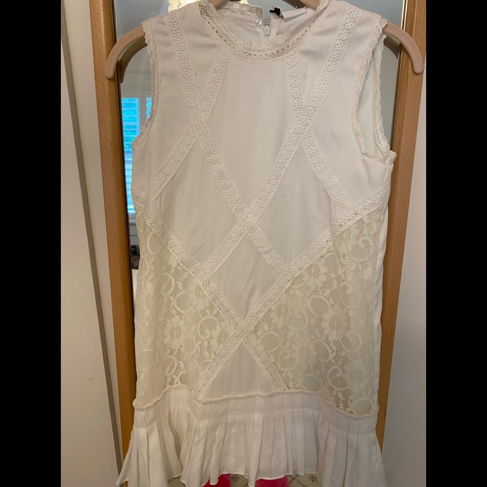 Girls white lace dress NWT